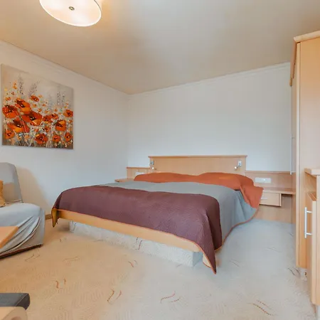 Rose By Interhome Бад-Гофгаштайн